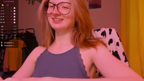 mollytucker online show from December 2025 02:46:02 PM