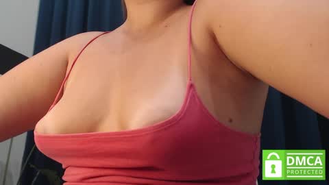 Snapshot of mollywayne chatting on May 2026 10:36:01 AM Molly Join my social networks online show from May 2026 10:36:01 AM