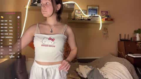 Snapshot of moltenpeach chatting on February 2026 05:11:02 PM Hermina online show from February 2026 05:11:02 PM