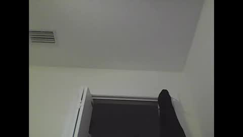 mommabearanpoppabear850 online show from October 2025 10:09:02 PM