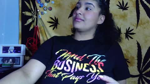 Snapshot of mommybubbles chatting on April 2026 02:53:01 AM Mommy bubbles online show from April 2026 02:53:01 AM