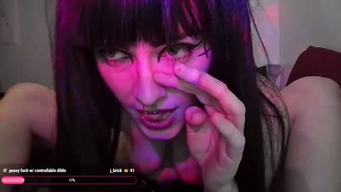 Snapshot of mommynatrix chatting on February 2025 01:21:02 AM Mommynatrix online show from February 2025 01:21:02 AM