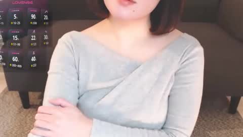 Momo online show from December 2025 10:29:02 PM