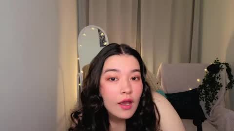 Snapshot of momorins chatting on May 2026 10:59:02 PM Momo online show from May 2026 10:59:02 PM