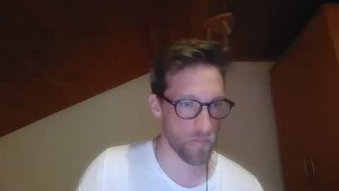 moms_little_monster online show from November 2025 09:04:02 PM