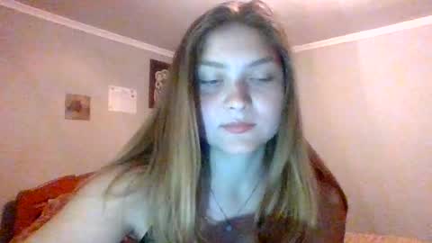 Snapshot of mon_amour_xxx chatting on July 2026 10:29:01 AM Mon Amour online show from July 2026 10:29:01 AM