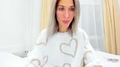 Mona online show from February 2025 08:56:01 PM