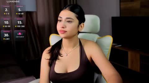 Snapshot of monarchbaby chatting on July 2026 04:28:02 AM Lana online show from July 2026 04:28:02 AM