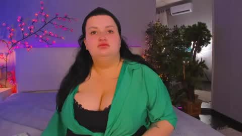 Snapshot of monasteel chatting on May 2026 12:11:02 PM Monica online show from May 2026 12:11:02 PM
