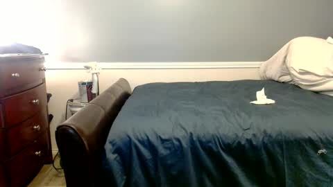 Snapshot of moneymanboy chatting on September 2025 09:06:02 PM 11nchmonster online show from September 2025 09:06:02 PM