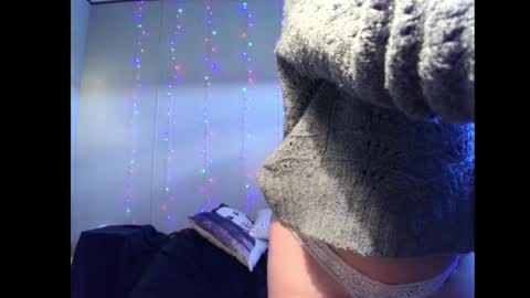 Monica online show from February 2025 06:48:02 PM