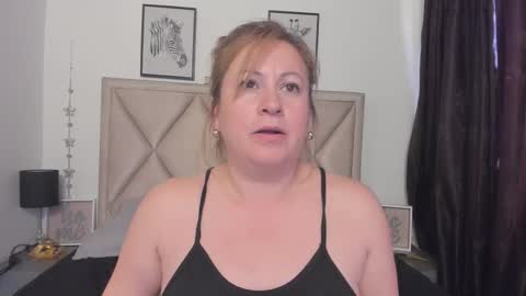 Mony online show from January 2026 07:11:01 PM