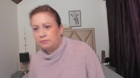 Snapshot of monicapink_ chatting on June 2026 12:09:02 PM Mony online show from June 2026 12:09:02 PM