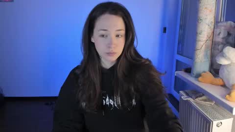 Monica online show from December 2025 09:58:02 AM