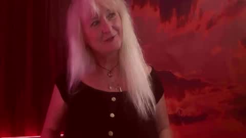 Monika    online show from September 2025 01:50:01 AM