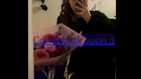 Snapshot of monika_youu chatting on May 2026 10:54:01 AM Monika online show from May 2026 10:54:01 AM