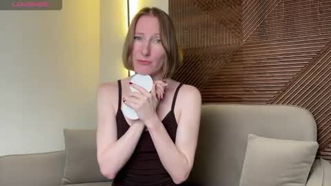 Snapshot of monikabos chatting on July 2026 09:42:02 PM MonikaBos online show from July 2026 09:42:02 PM