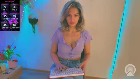 Snapshot of monikate_ chatting on April 2026 08:56:02 AM Himy name Kateim pvt model with hairy pussy online show from April 2026 08:56:02 AM