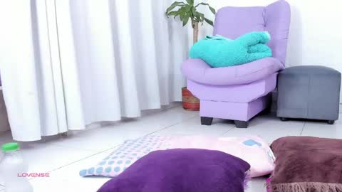 monikk__harrison online show from April 2026 12:17:01 PM