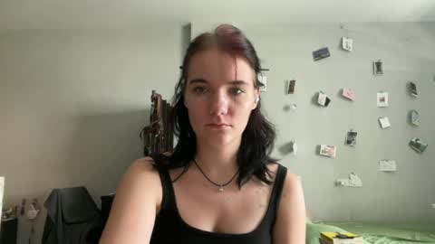 Rose online show from May 2026 06:18:01 AM