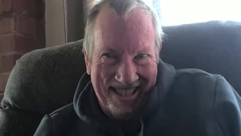 Monkee Dance online show from November 2025 07:29:01 PM