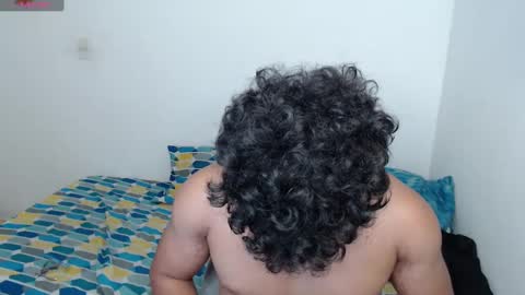 Snapshot of monkeydchris_ chatting on December 2024 10:51:02 PM chris online show from December 2024 10:51:02 PM