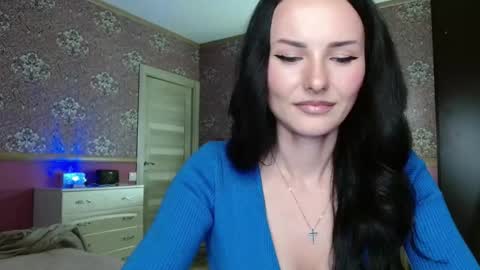 monparis_dream online show from December 2025 02:13:01 PM