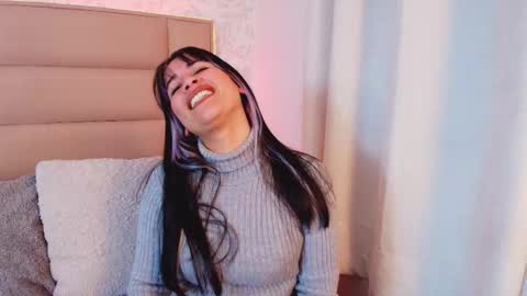 Adriana online show from November 2025 12:59:02 PM