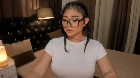 Ruthie online show from December 2024 07:48:02 PM