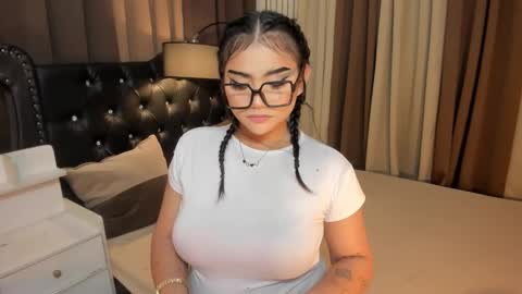 Ruthie online show from February 2025 06:02:02 PM