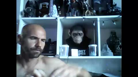 Snapshot of montmasse chatting on May 2026 06:35:02 PM montmasse online show from May 2026 06:35:02 PM