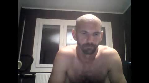 Snapshot of montmasse chatting on May 2026 10:36:01 PM montmasse online show from May 2026 10:36:01 PM
