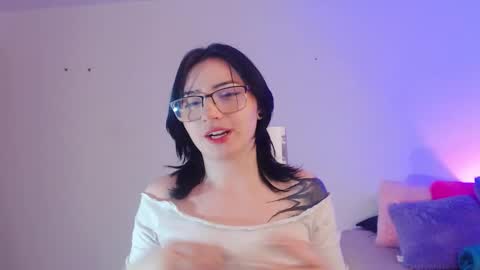 Snapshot of montreal_18 chatting on February 2026 01:31:01 AM montreal_18 online show from February 2026 01:31:01 AM