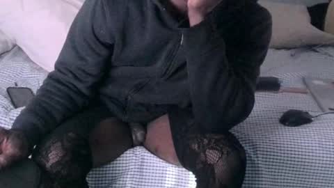 Snapshot of montydxxx2 chatting on February 2026 01:04:02 AM montydxxx2 online show from February 2026 01:04:02 AM