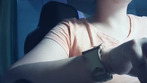 moodiemira online show from November 2025 06:51:01 PM