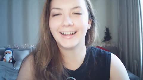 moodiemira online show from February 2026 01:16:01 PM