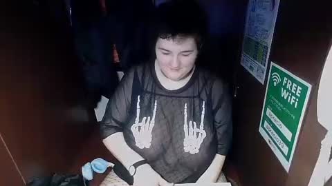 Snapshot of moojay00 chatting on January 2025 09:59:02 AM Moo Jay online show from January 2025 09:59:02 AM