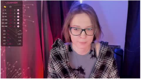 Roxy online show from February 2025 08:13:01 PM