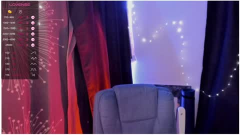 Roxy online show from February 2025 07:25:02 PM