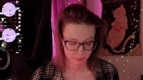 Roxy online show from October 2025 06:19:02 PM