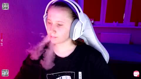 Lola online show from March 2026 04:54:02 PM