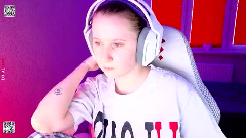 Lola online show from March 2026 03:12:01 PM