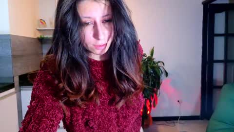 Snapshot of moon_blue222 chatting on December 2024 01:23:01 AM Tamara Bela your favorite lover from Colombia online show from December 2024 01:23:01 AM
