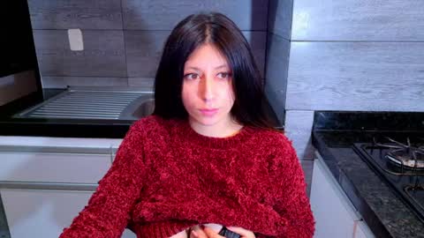 Snapshot of moon_blue222 chatting on December 2024 04:41:01 AM Tamara Bela your favorite lover from Colombia online show from December 2024 04:41:01 AM