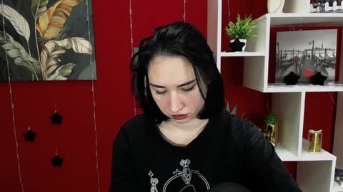 Diana online show from December 2024 05:07:02 PM