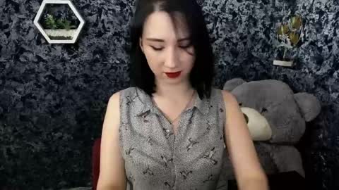 Diana online show from April 2026 08:02:01 PM