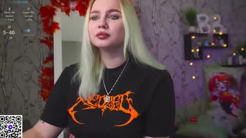 Emilia online show from November 2025 08:47:02 AM