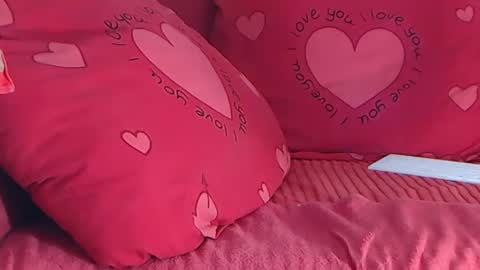   Mona   online show from March 2025 07:46:02 AM