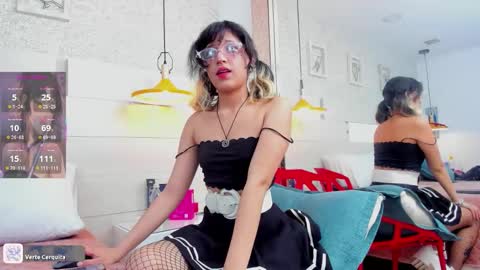 Snapshot of moonanggel chatting on January 2026 11:19:02 PM Moon Anggel online show from January 2026 11:19:02 PM