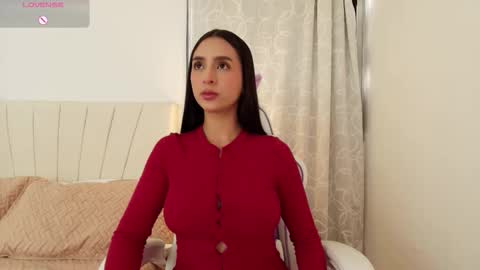 moonbrunettee online show from November 2025 09:48:02 PM